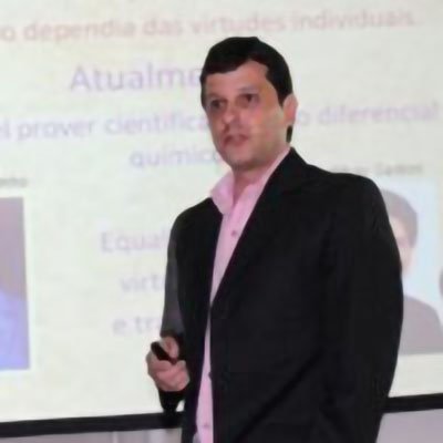 O atributo alt desta imagem está vazio. O nome do arquivo é home-palestra-2.jpg
