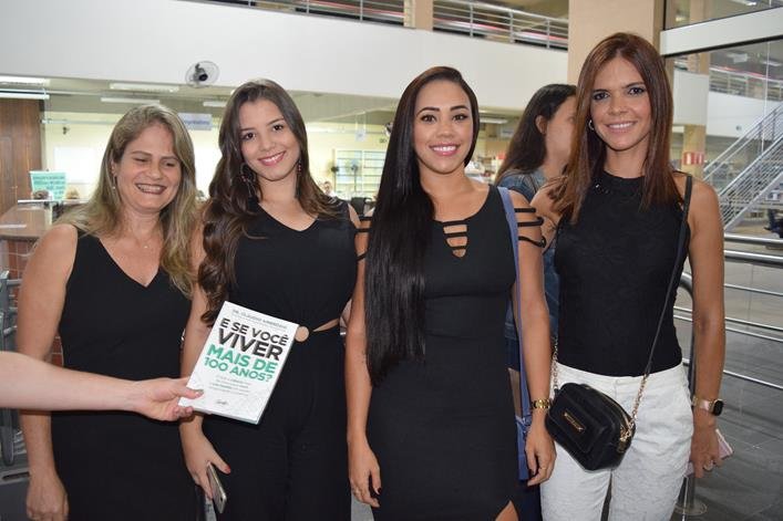 O atributo alt desta imagem está vazio. O nome do arquivo é mandei-pro-dr-42.jpg