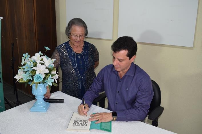 O atributo alt desta imagem está vazio. O nome do arquivo é mandei-pro-dr-56.jpg